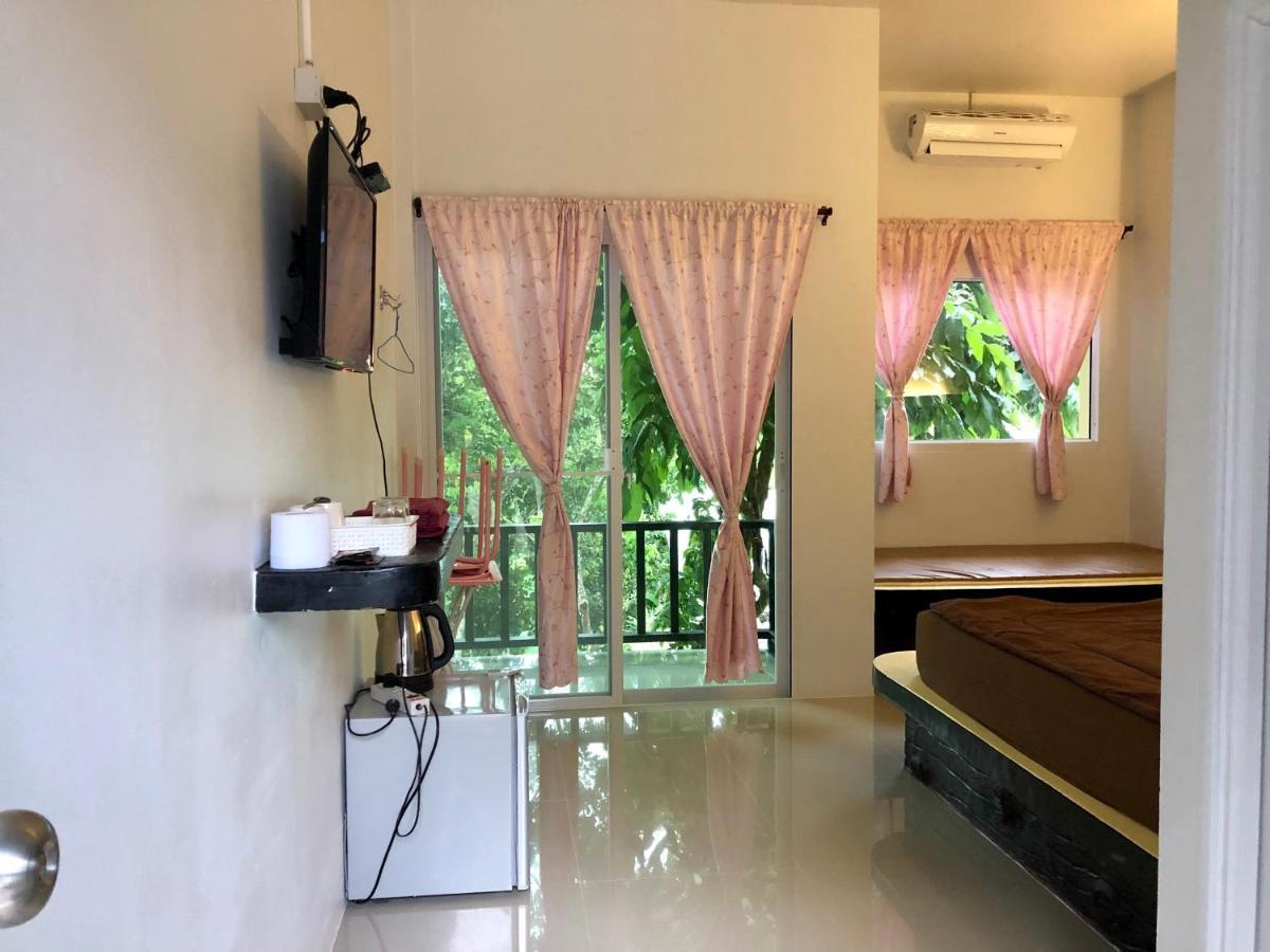 Chillchillsangkhlaburi โรงแรมชิลชิลสังขละบุรี Exterior photo